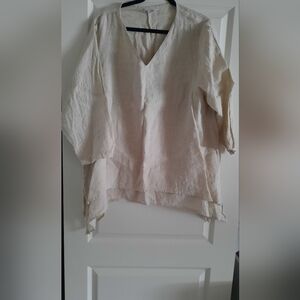 Elegant Cream V-Neck Women's Top